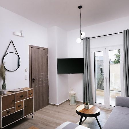 Central Apartments “Evanthia” Pitsidia Exterior photo
